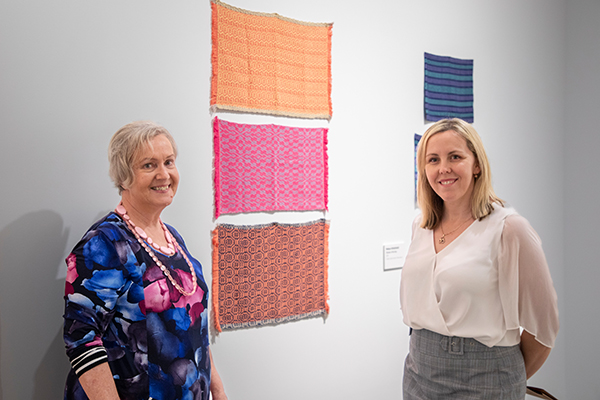 Cr Jade Wellings and Hervey Bya Spinners, weavers &amp; fibre Artist president Lesley Hughes